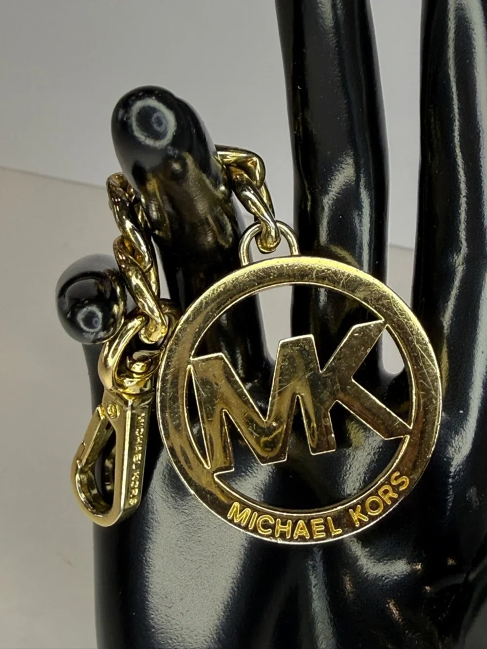 Michael Kors Gold MK Logo Keychain Heavy Chain Bag Charm Luxe - Picture 15 of 16